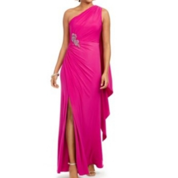 Adrianna Papell Dresses & Skirts - Adrianna Papell draped one shoulder gown